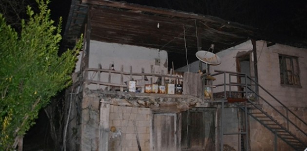 Kahramanmaraş'taki depremde bazı evlerde hasarlar var