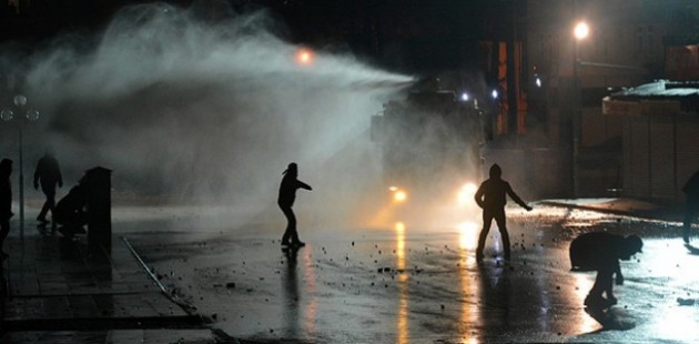 Tunceli'de polis merkezine molotofkokteylli saldırı!