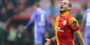 Sneijder, Sivasspor maçı sonrası patladı