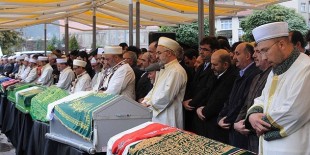 14 işçinin cenazesi Konya'da toprağa verildi
