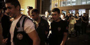 İstanbul’da tutuklu sayısı 145’e yükseldi