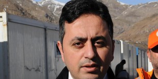 Kiğı Kaymakamı Mehmet Ayhan gözaltına alındı