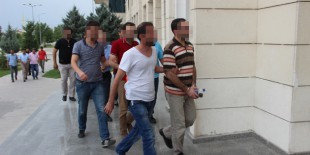 Konya’da operasyon sırası adliye personelinde! 6 gözaltı