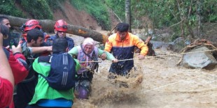 Sel felaketinde mahsur kalan 9 vatandaş kurtarıldı