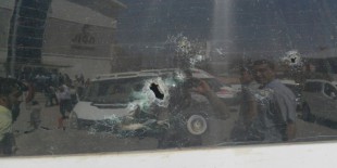 PKK’lı teröristler minibüsü taradı: 1 ağır yaralı