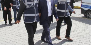 Balıkesir’deki FETÖ darbe girişimi soruşturmasında: 31 gözaltı
