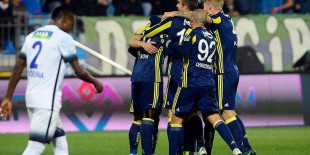 Fenerbahçe Çaykur Rizespor’u farklı yendi