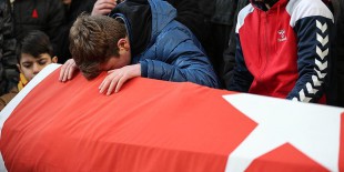 İstanbul’daki saldırıda hayatını kaybeden Arık’ın cenazesi toprağa verildi