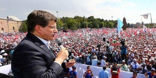 Davutoğlu ilk mitingini Erzurum'da yapacak