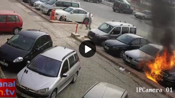 Konya’da araç kundaklanma anı güvenlik kamerasında