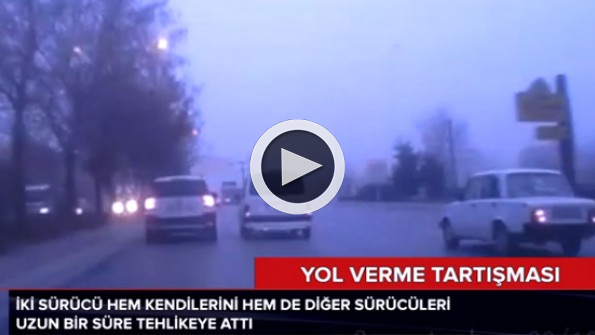 Sürücülerin yol verme tartışması kamerada