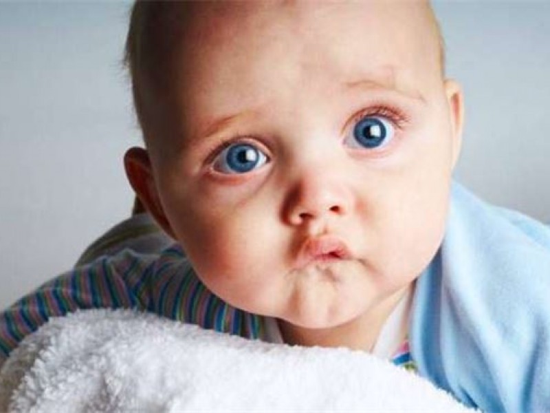 Bebeğinizin gözünün ne renk olacağını biliyor musunuz?
