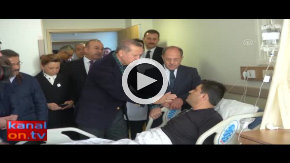 Hayatını kurtaran telefonu Erdoğan’a gösterdi