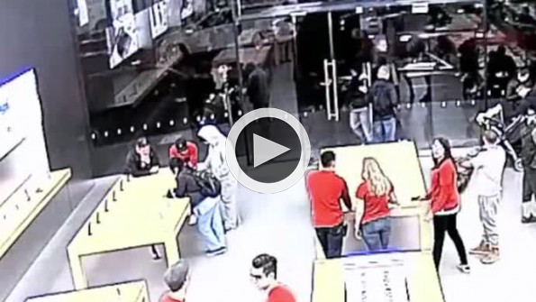 15 saniyede Apple Store’u soydular