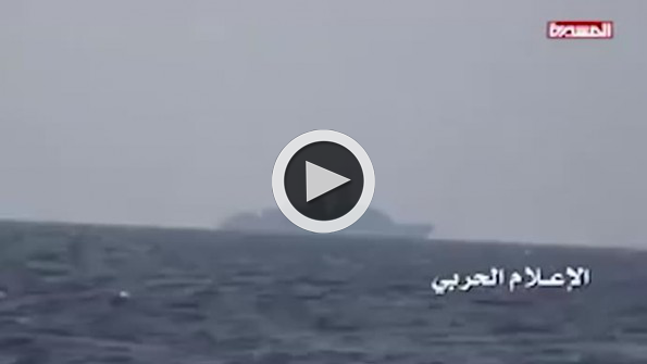 Suudi Arabistan’ın savaş gemisi roketle vuruldu