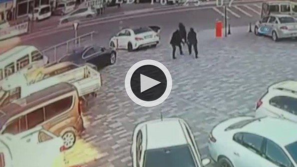 128 bin liralık gasp kamerada