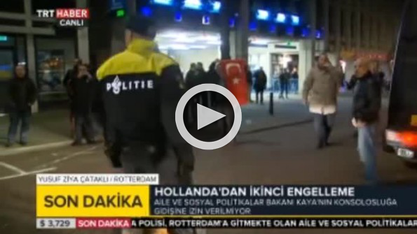 Hollanda polisi Türk vatandaşlara saldırdı