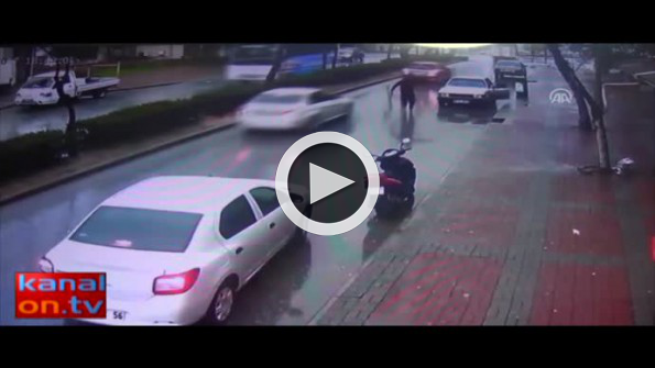 Antalya’da pompalı dehşet kamerada