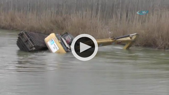 Ölümle burun buruna geldi! O anlar kamerada