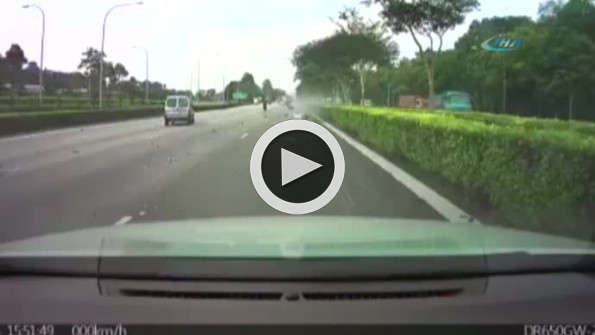 Uçan lastik can aldı