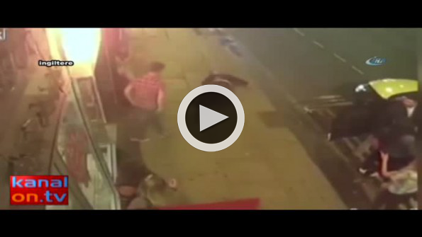 Yumrukların hedefi olan adam böyle bayıldı