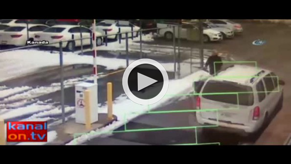 Bariyer kadının kafasına çarptı