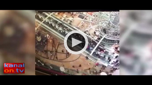 Yürüyen merdivenin aniden yön değiştirmesi izlenme rekoru kırıyor