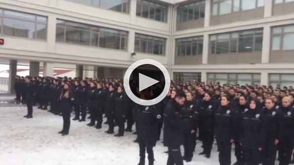 Kadın polislerin tüyleri diken diken eden intikam yemini!