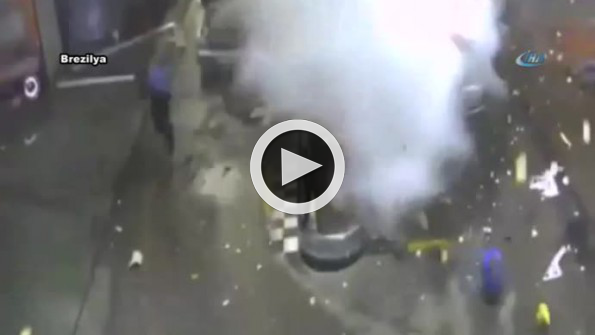 Akaryakıt istasyonunda facia