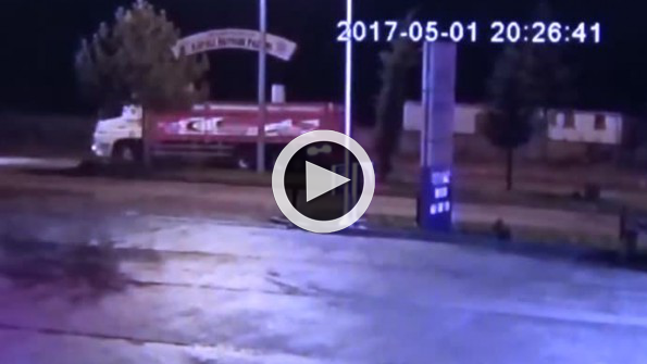 Konya’da kamyona arkadan çarpan otomobilin sürücüsü ağır yaralandı