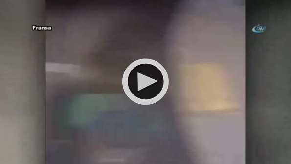 Paris’teki silahlı soygun kamerada!