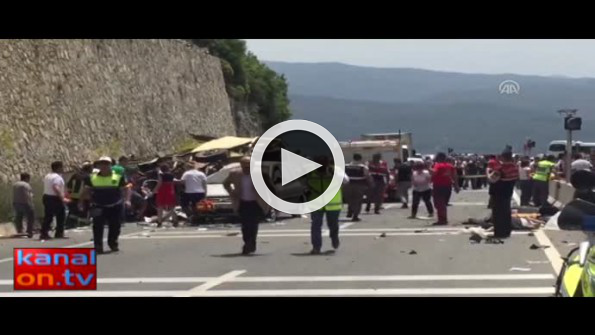 Muğla’da otobüs devrildi! 17 ölü, 13 yaralı