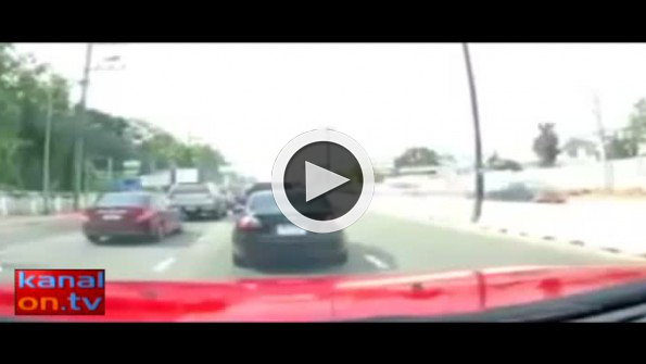 Genç kız havada takla attı