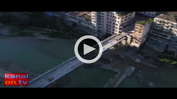 44 yıllık köprü böyle yıkıldı