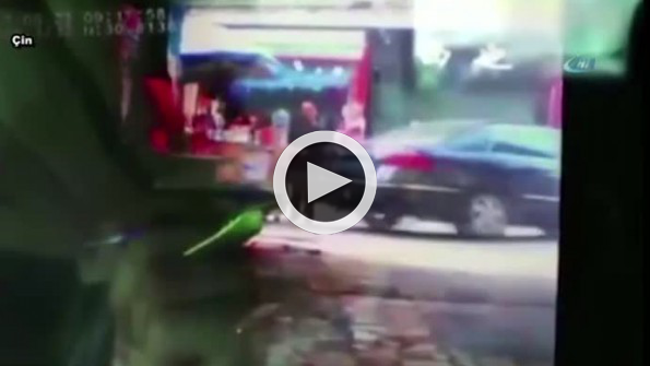 İki kişiyi ezdi, ardına bakmadan kaçtı