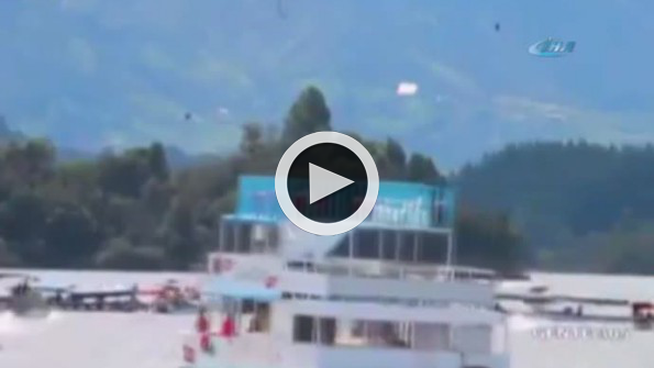 Turist teknesi battı: 9 ölü !