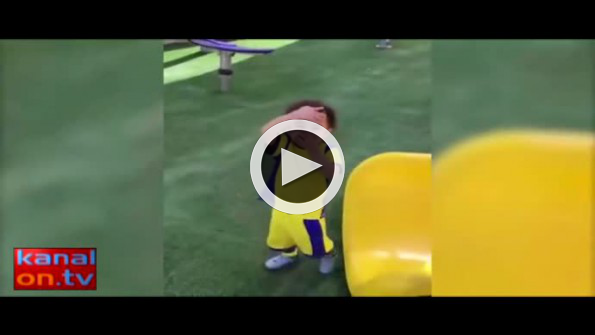 Minik yetenek yaptığıyla şaşırttı!