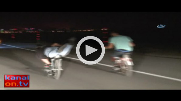 Konya’da motosikletlilerin tehlikeli yolculuğu!