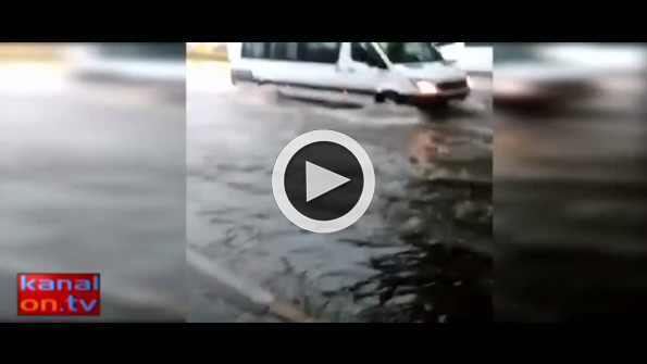İstanbul’da çok şiddetli yağış