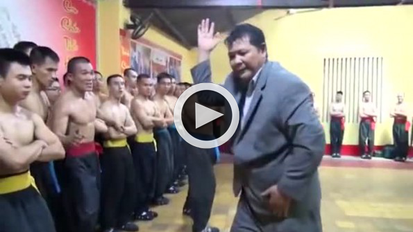İhtiyar Kung Fu hocasından öğrencilerine unutamayacağı bir ders