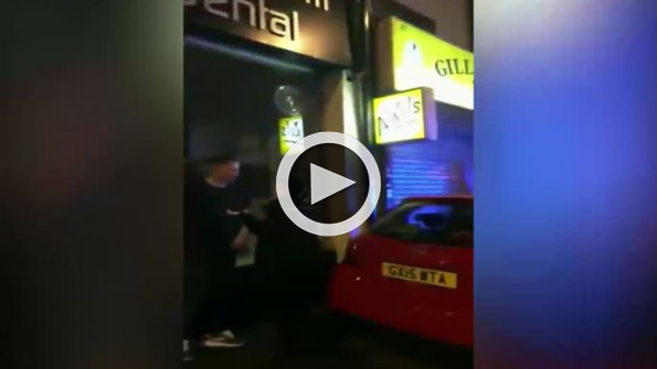 İngiliz polisi ’drift’ yapmaya çalışırsa...