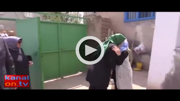 Bakan Kaya şehit annesine Kürtçe cevap verdi
