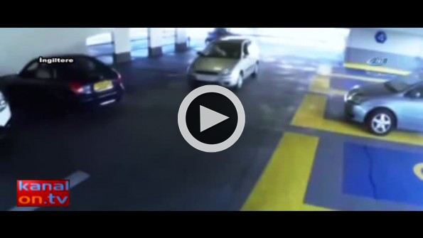 Otoparkta kaza sonrası kavga: Tek yumrukla yere serdi!