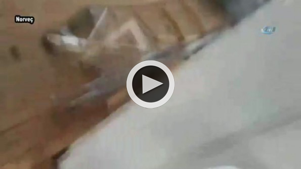 Yıldırım adamı teğet geçti