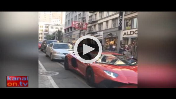 Lamborghini​’nin üzerine basan çocuğu bayıltana kadar dövdü!