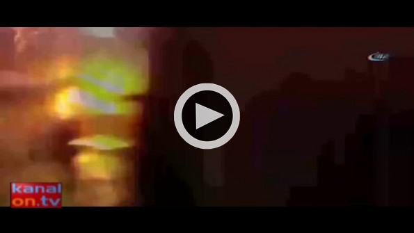 Saliseler sonra yıldırım düştü