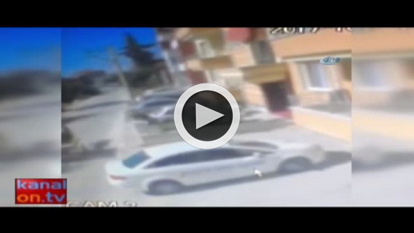 Konya’da kaza anı güvenlik kamerasında! Sürücü kaçtı