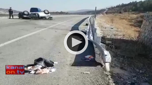 Konya’da otomobil bariyerlere çarptı: 2 yaralı