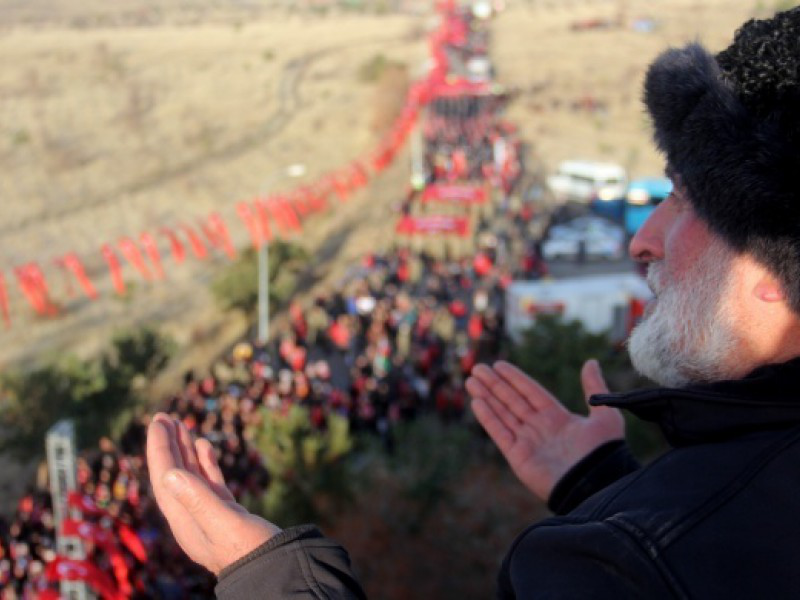 93 Harbinin kahramanı Nene Hatun’un kabri 10 bin kişiyle ziyaret edildi!