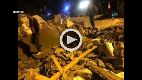 2 katlı kerpiç ev çöktü: 1 ölü, 6 yaralı
